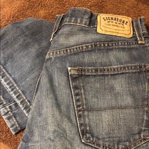 Levi jeans
